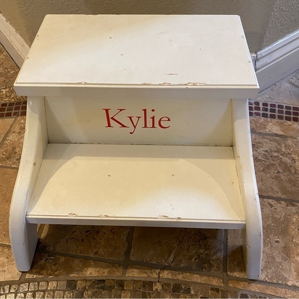 Vintage POTTERY BARN KIDS White Wooden Personalized “KYLIE” Double Step Stool